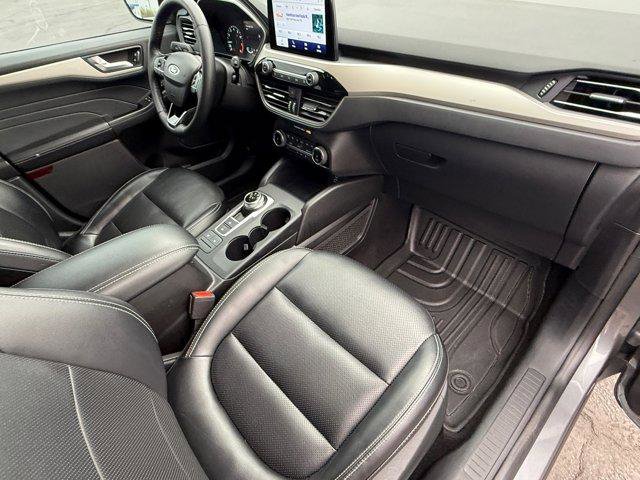 Used 2022 Ford Escape SEL image 12