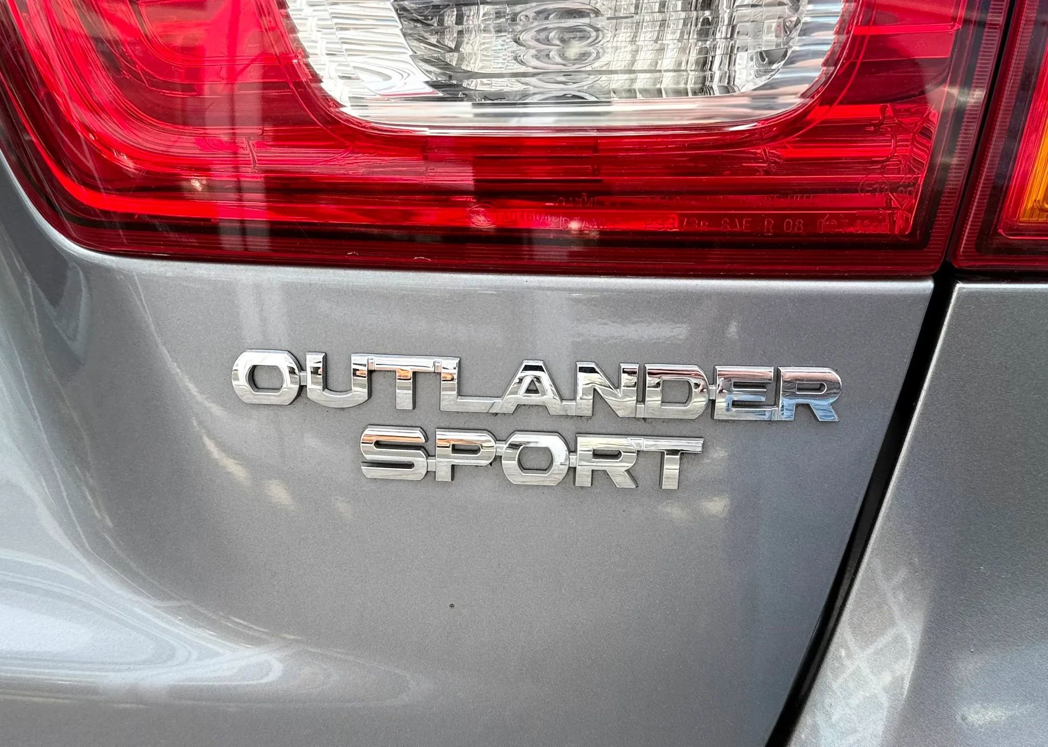 Used 2016 Mitsubishi Outlander Sport ES FWD image 39