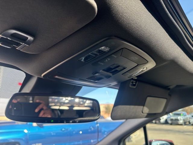 Used 2021 Toyota Sienna XLE image 18