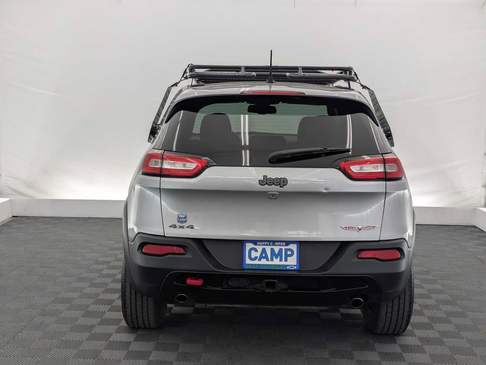 Used 2015 Jeep Cherokee Trailhawk w/ Comfort/Convenience Group AWD/4WD image 5
