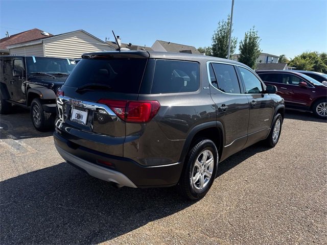 Used 2019 GMC Acadia SLE image 6