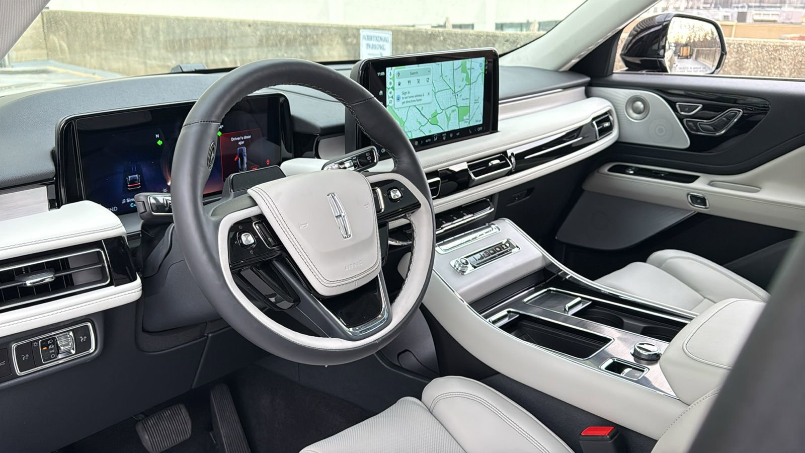 New 2025 Lincoln Aviator Reserve w/ Equipment Group 201A image 17