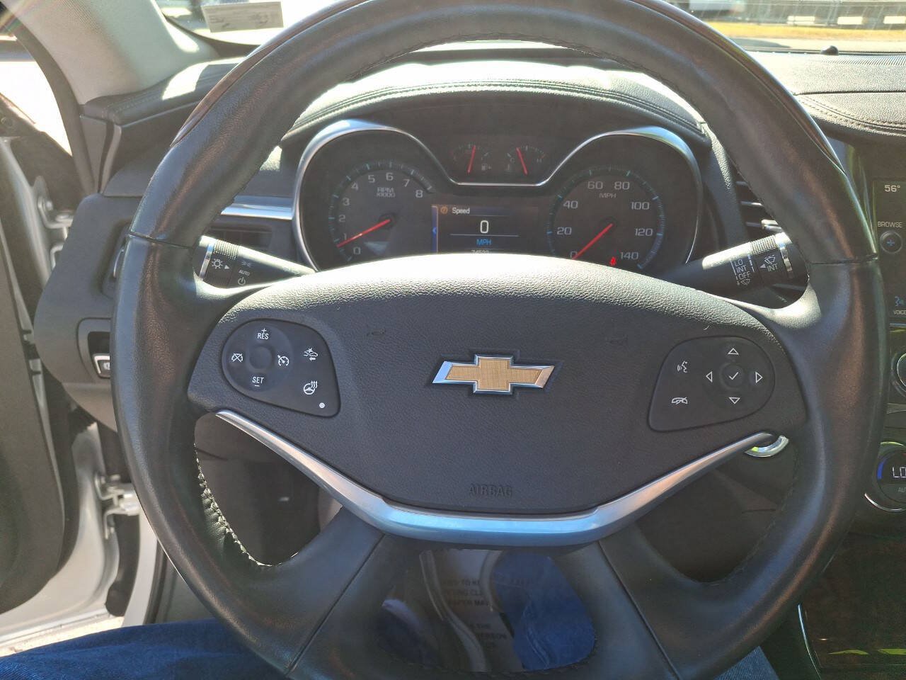 Used 2014 Chevrolet Impala LTZ FWD image 8