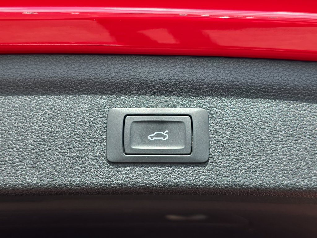 Certified 2022 Audi Q3 2.0T Premium AWD/4WD image 16