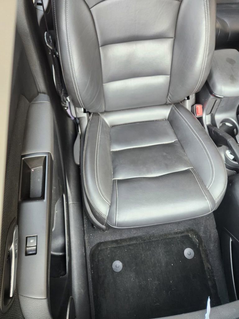 Used 2014 Chevrolet Cruze LT w/ Sun, Sound and Sport Package image 13