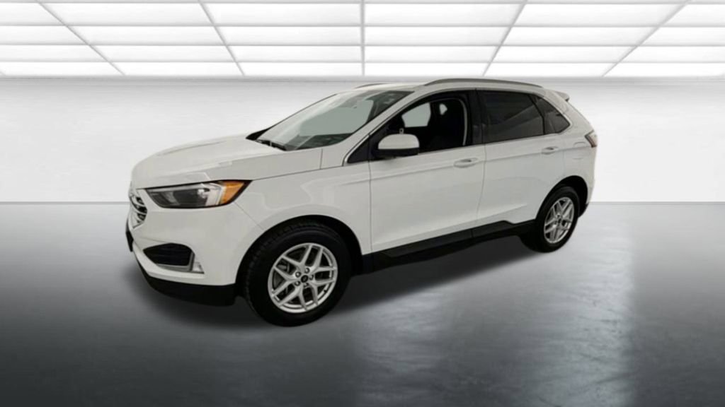 Used 2022 Ford Edge SEL w/ Convenience Package image 3