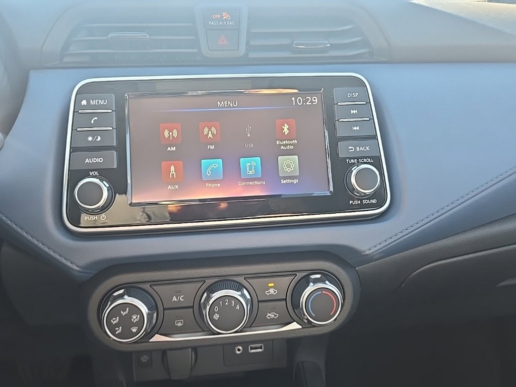 New 2025 Nissan Versa SV image 16