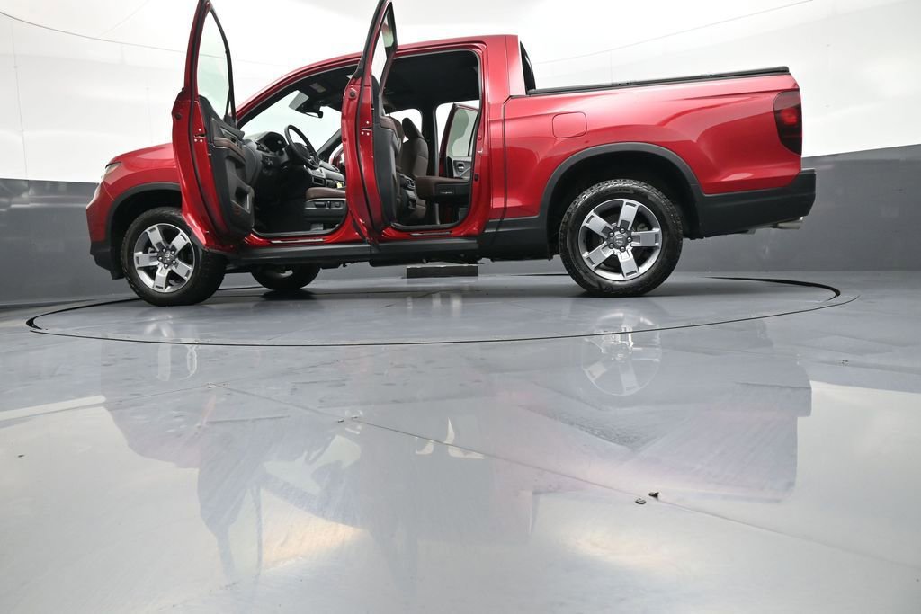 Certified 2025 Honda Ridgeline RTL image 49