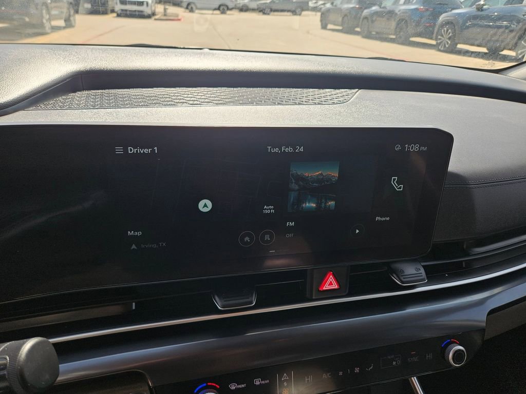 Used 2025 Kia Carnival image 21