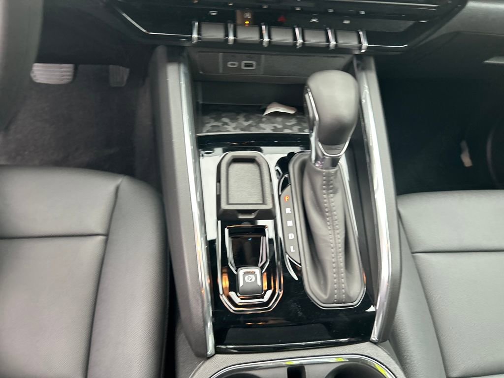 New 2026 GMC Canyon Elevation w/ Convenience Package image 16