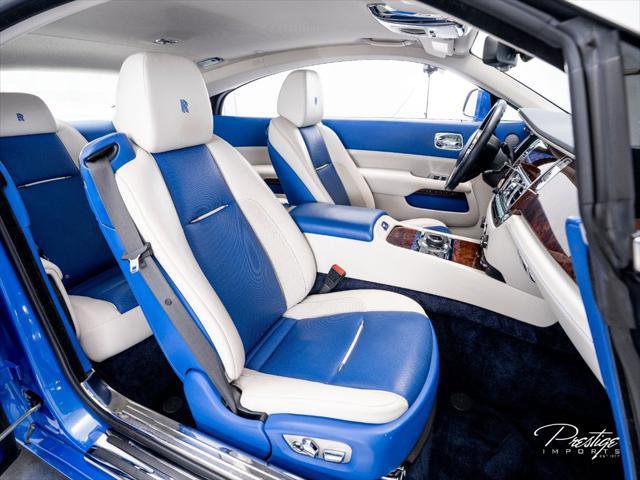Used 2017 Rolls-Royce Wraith RWD image 34