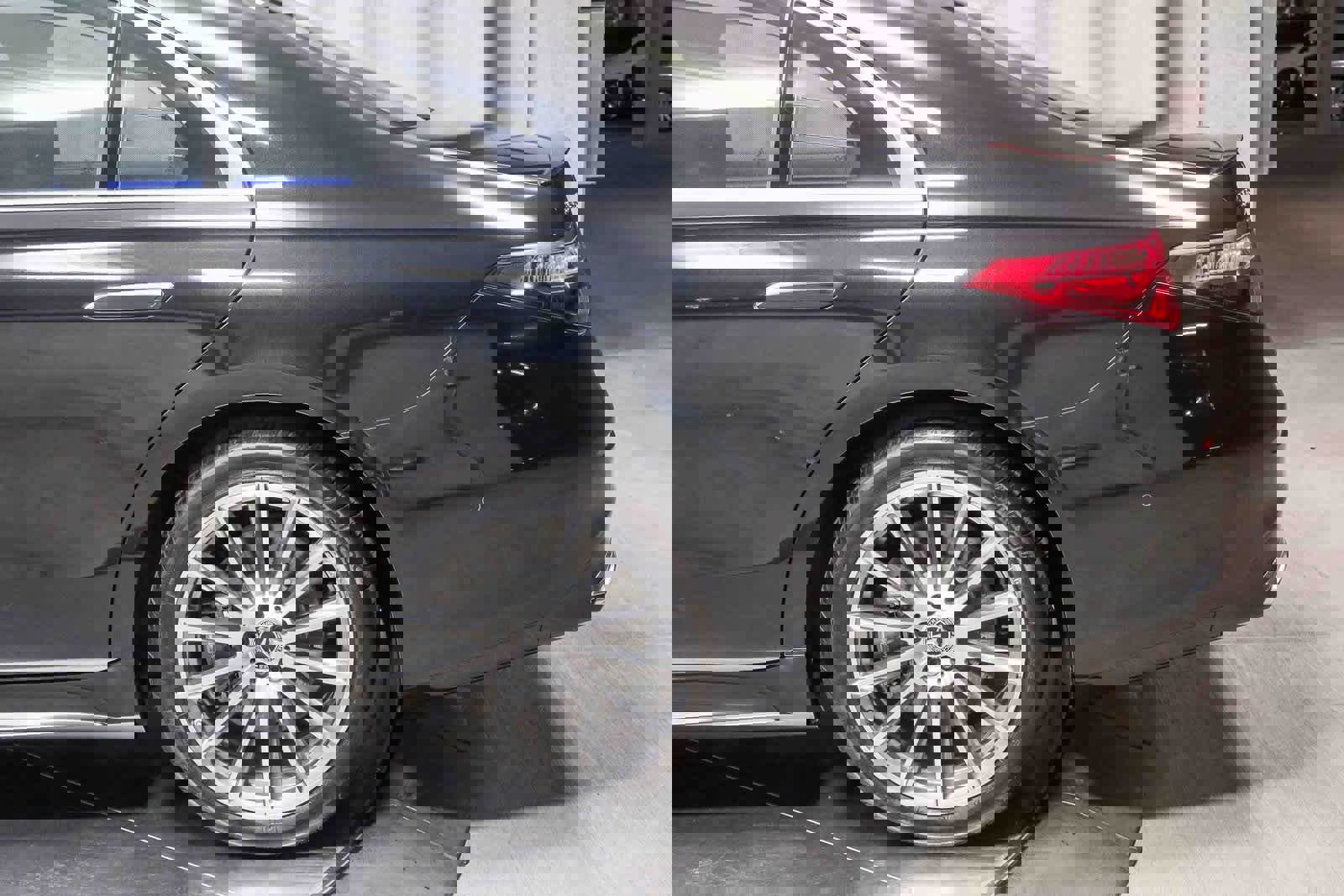 Certified 2022 Mercedes-Benz S 580 4MATIC Sedan w/ AMG Line Package image 8