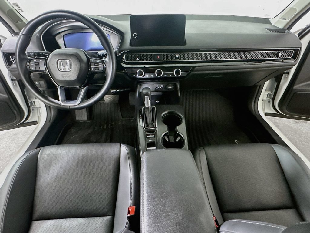 Used 2024 Honda Civic Touring image 16