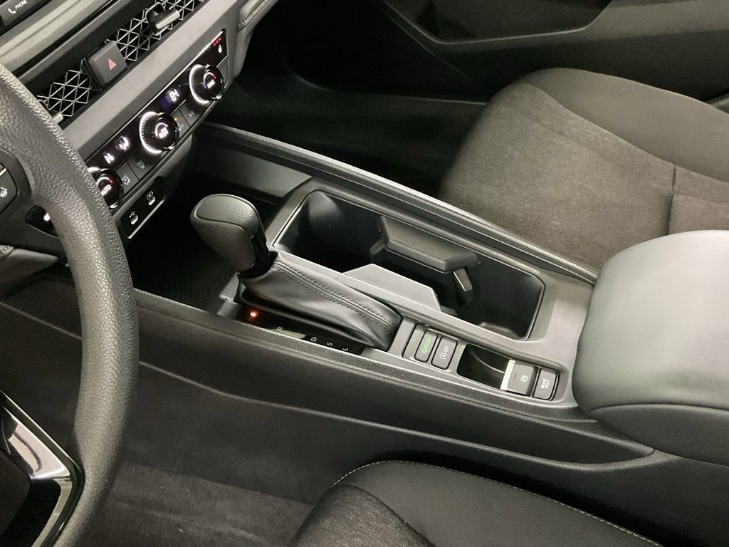 Used 2024 Honda Accord EX image 18
