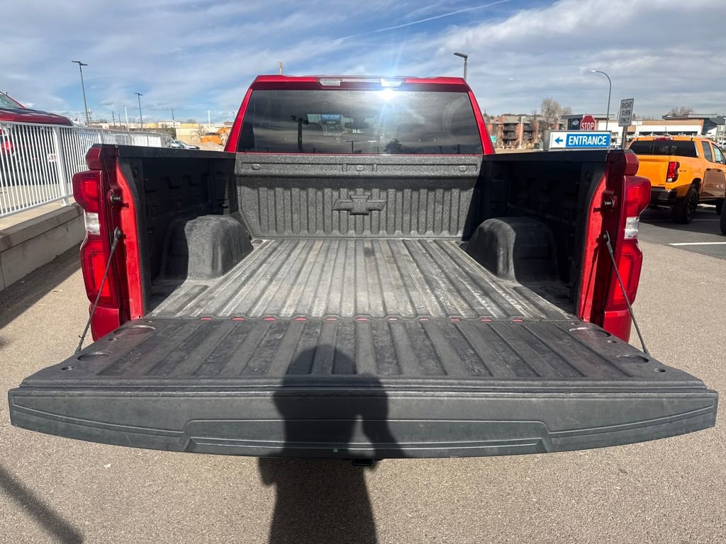 Used 2022 Chevrolet Silverado 1500 Custom w/ Safety Confidence Package image 26