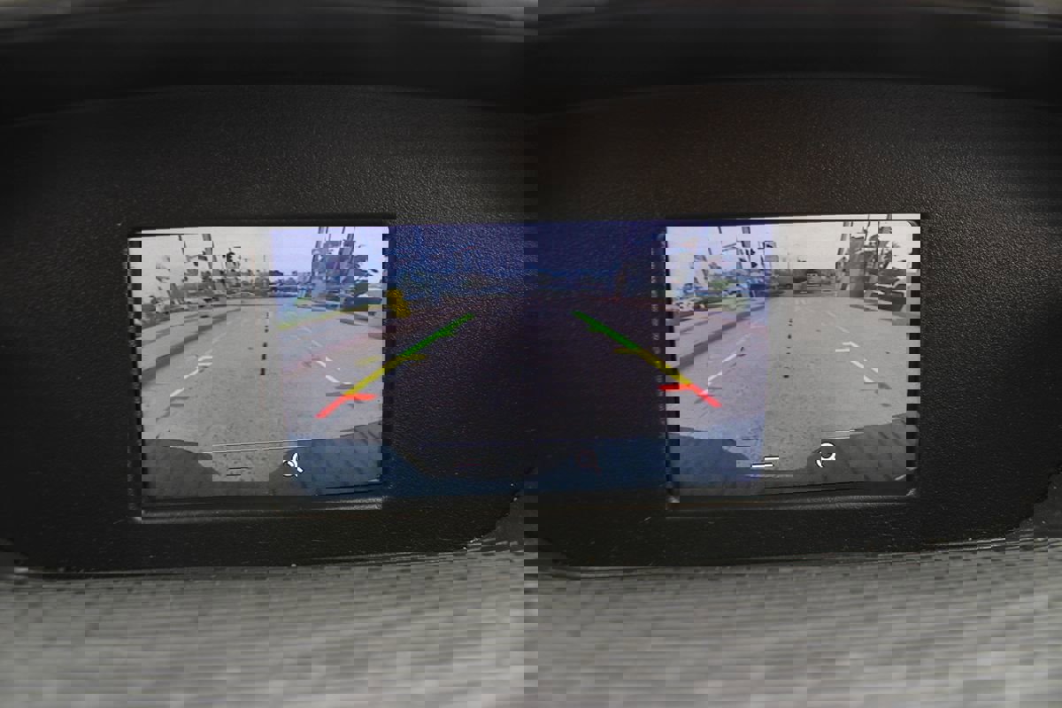 Used 2019 Ford Transit 150 XLT image 32