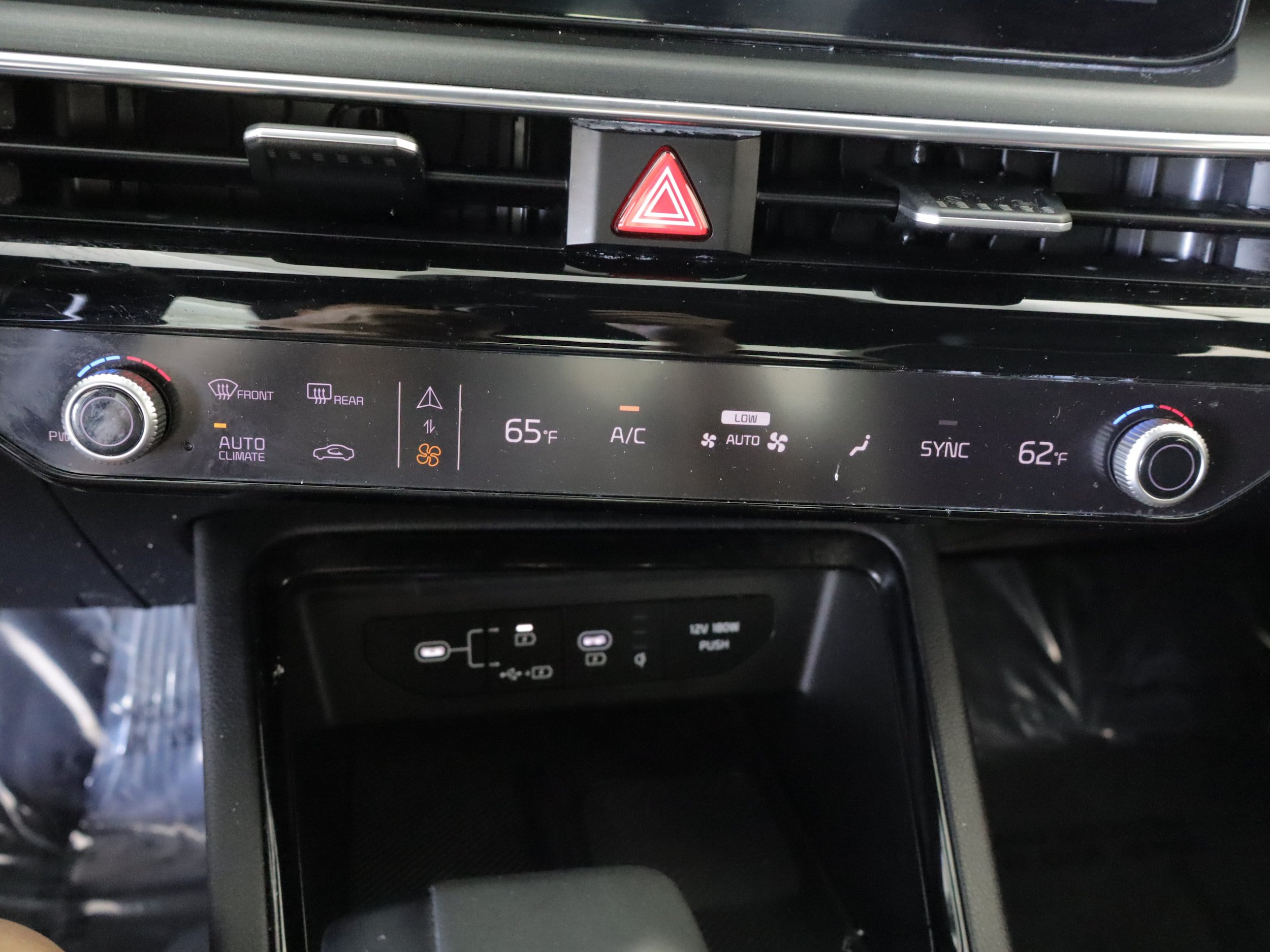 Used 2025 Kia K5 GT-Line AWD/4WD image 14