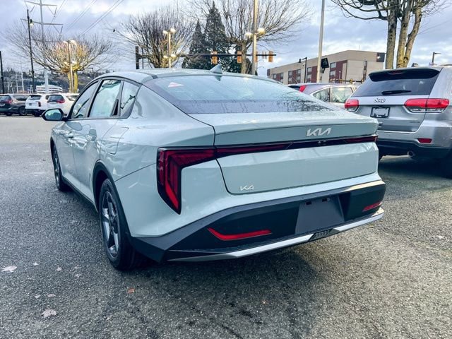 New 2025 Kia K4 LXS image 8