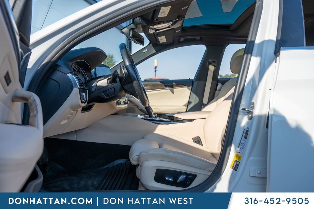 Used 2018 BMW 530e image 5