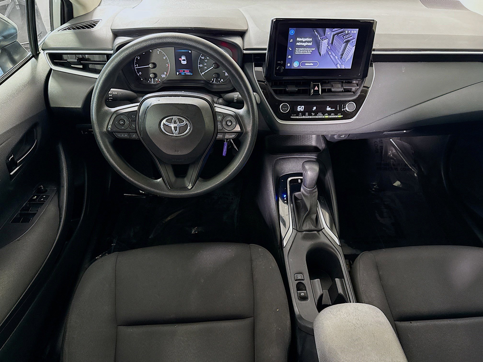 Used 2024 Toyota Corolla LE FWD image 17