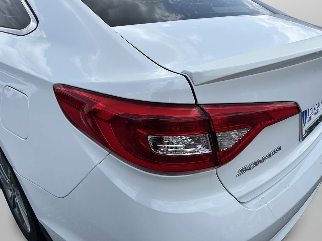 Used 2017 Hyundai Sonata Sport FWD image 14