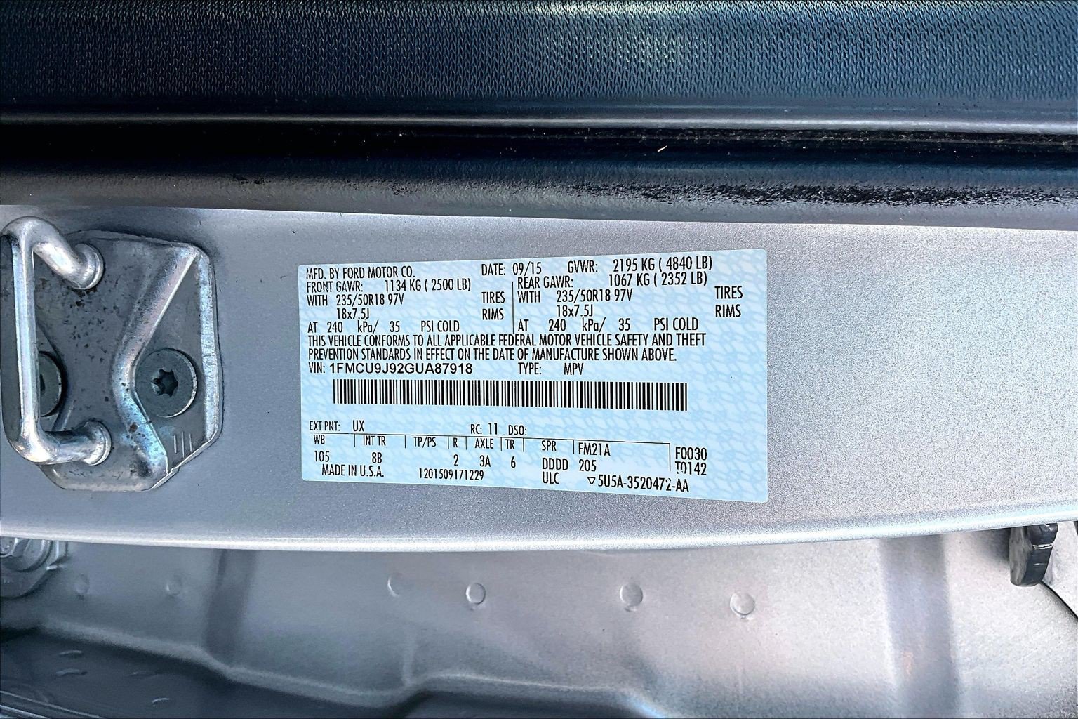 Used 2016 Ford Escape Titanium image 31