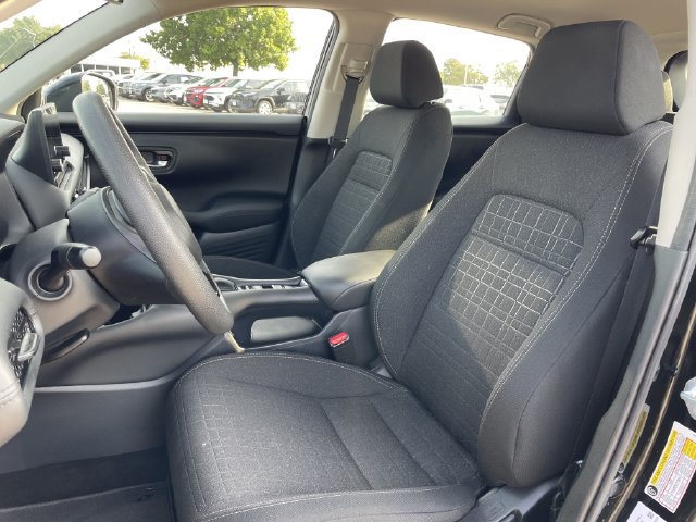Certified 2025 Honda HR-V LX image 22