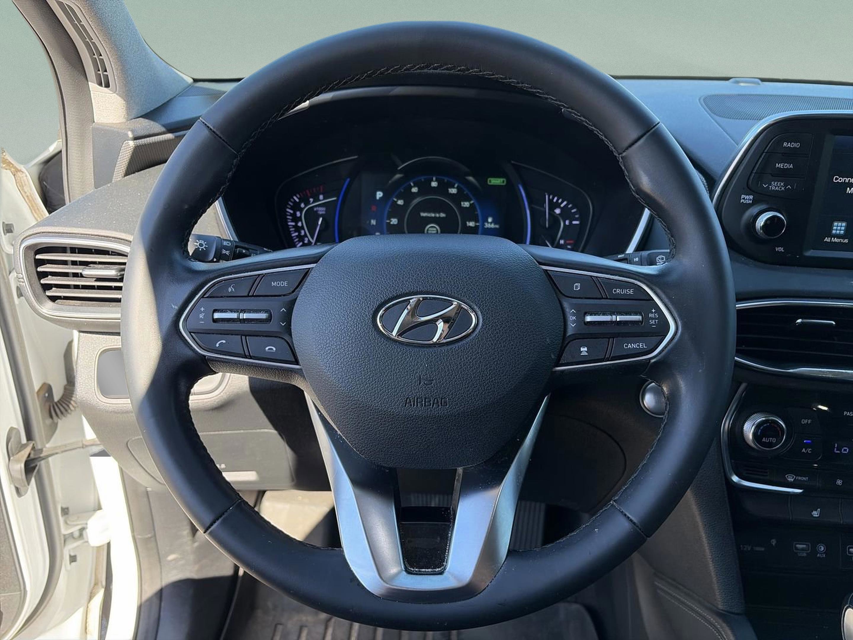 Used 2020 Hyundai Santa Fe SEL image 11