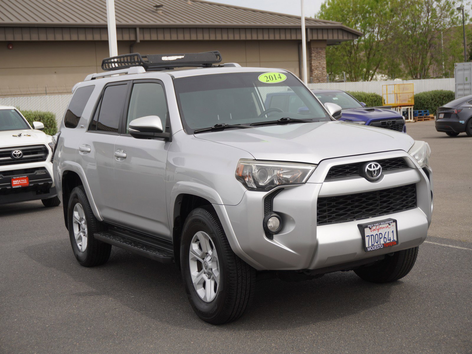 Used 2014 Toyota 4Runner SR5 Premium image 1