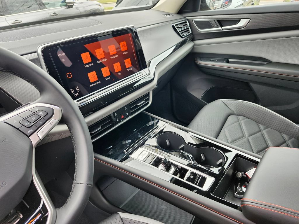 New 2026 Volkswagen Atlas Peak Edition AWD/4WD image 7
