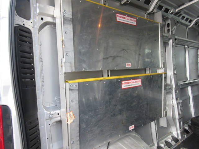 Used 2021 RAM ProMaster 2500 w/ Premium Appearance Group FWD image 17