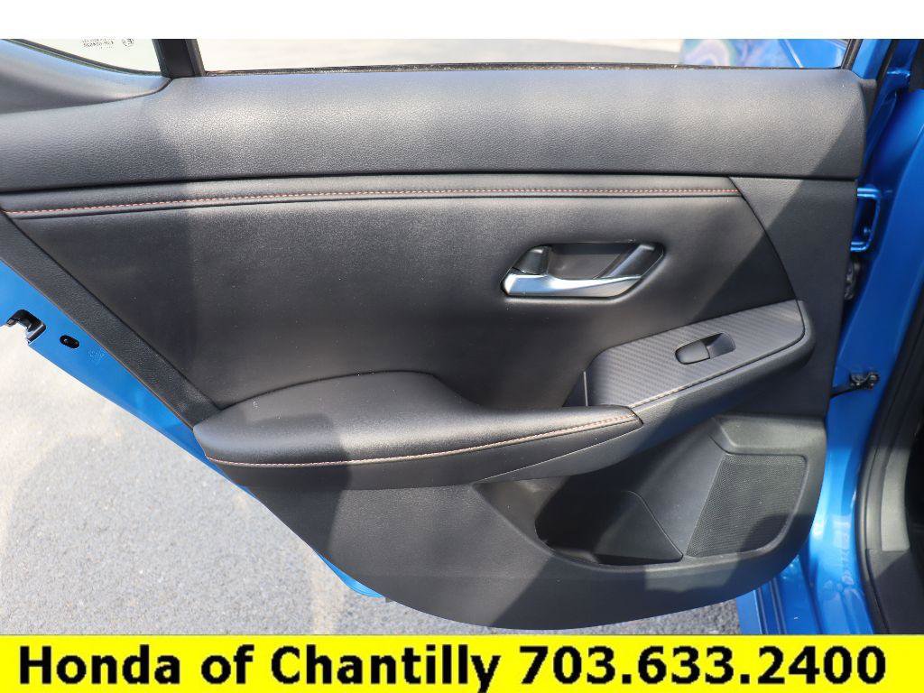Used 2021 Nissan Sentra SR w/ SR Premium Package image 26