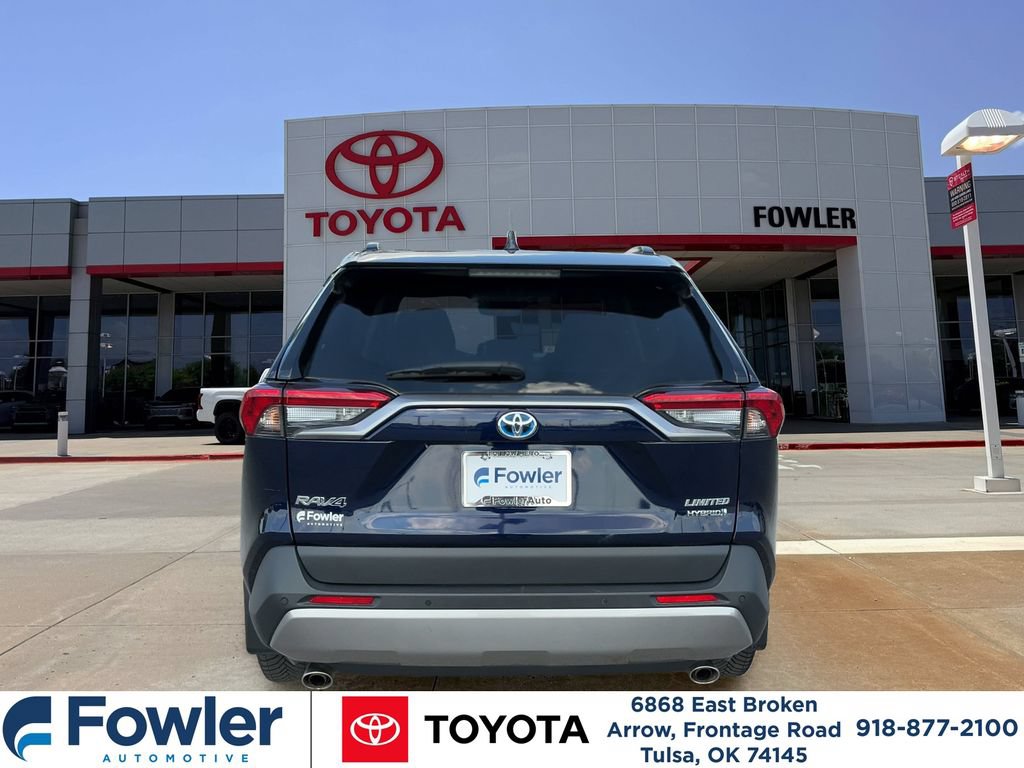 Used 2023 Toyota RAV4 Limited AWD/4WD image 5