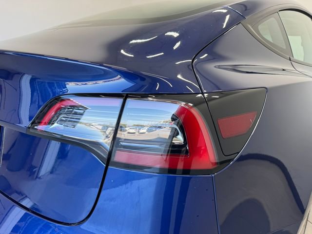 Used 2023 Tesla Model 3 Standard Range image 30