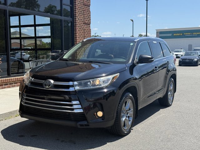 Used 2017 Toyota Highlander Limited AWD/4WD image 1