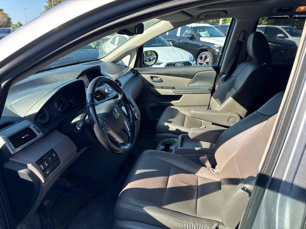 Used 2016 Honda Odyssey EX-L image 12