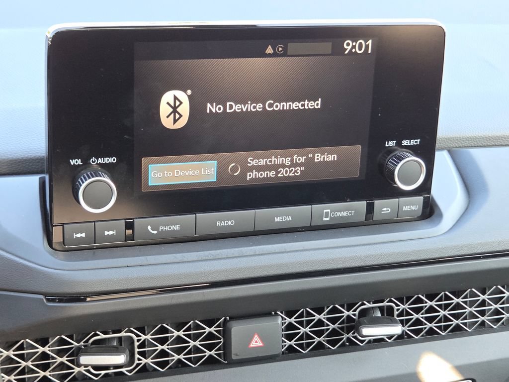Certified 2023 Honda Accord EX image 9