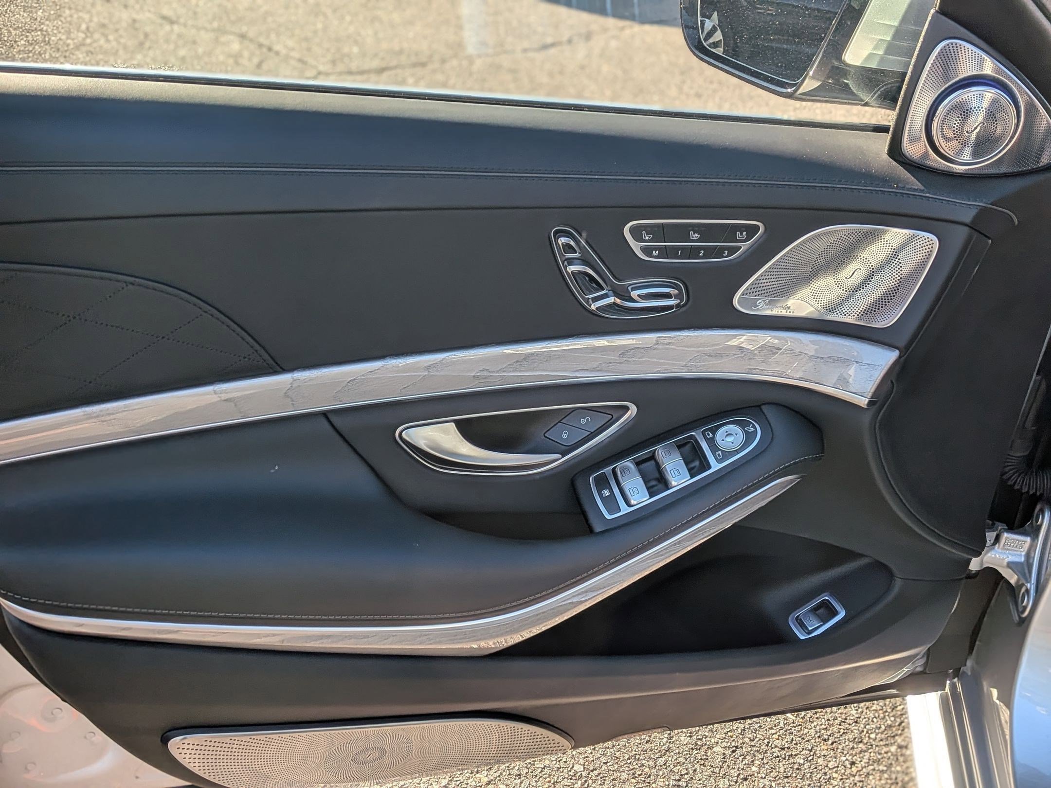 Used 2015 Mercedes-Benz S 63 AMG 4MATIC Sedan image 12