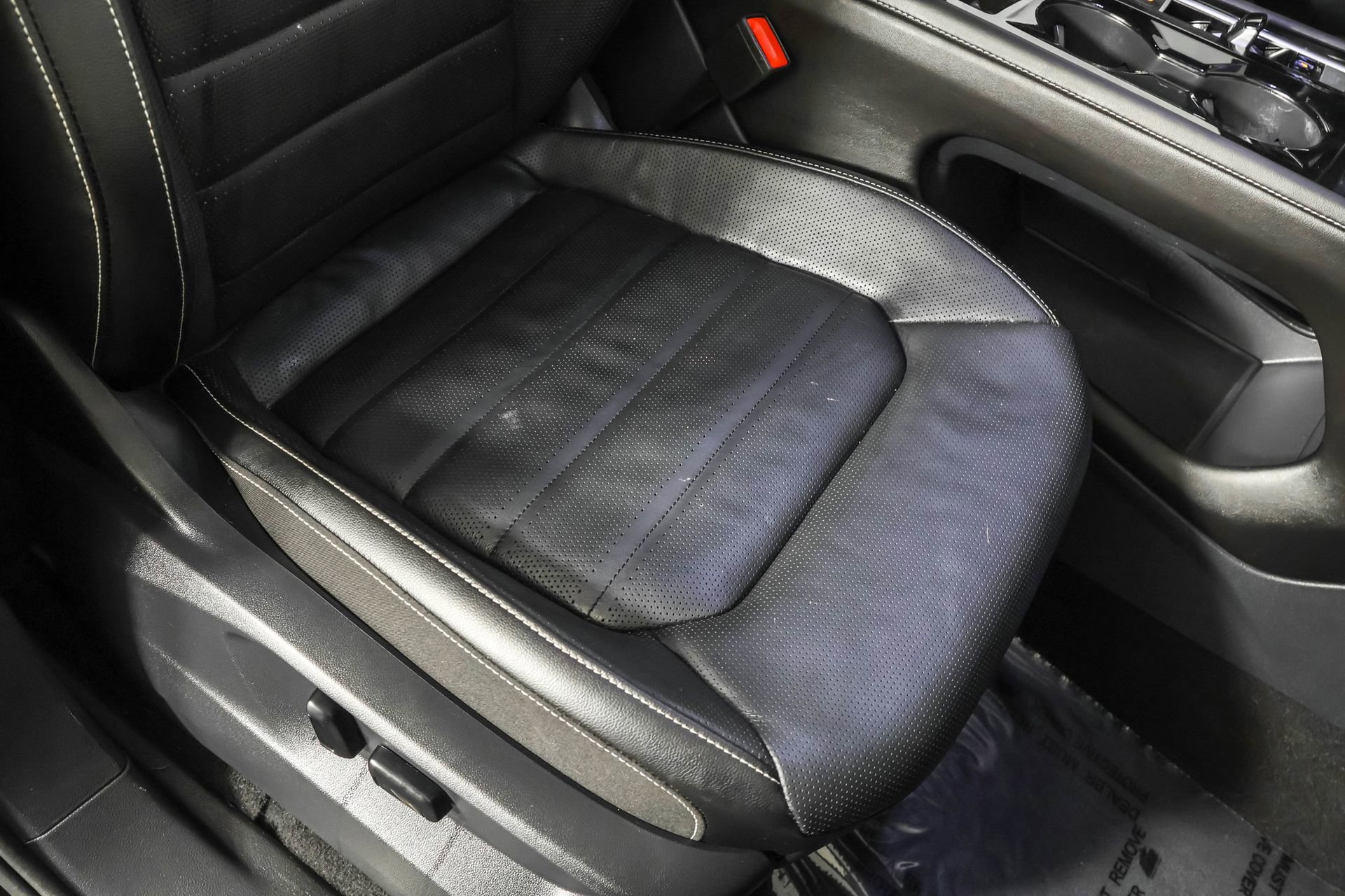 Used 2024 Volkswagen Atlas Cross Sport SEL R-Line image 46