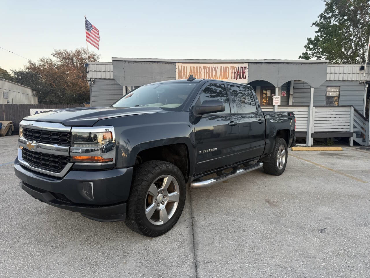 Used 2017 Chevrolet Silverado 1500 LT w/ All Star Edition image 2