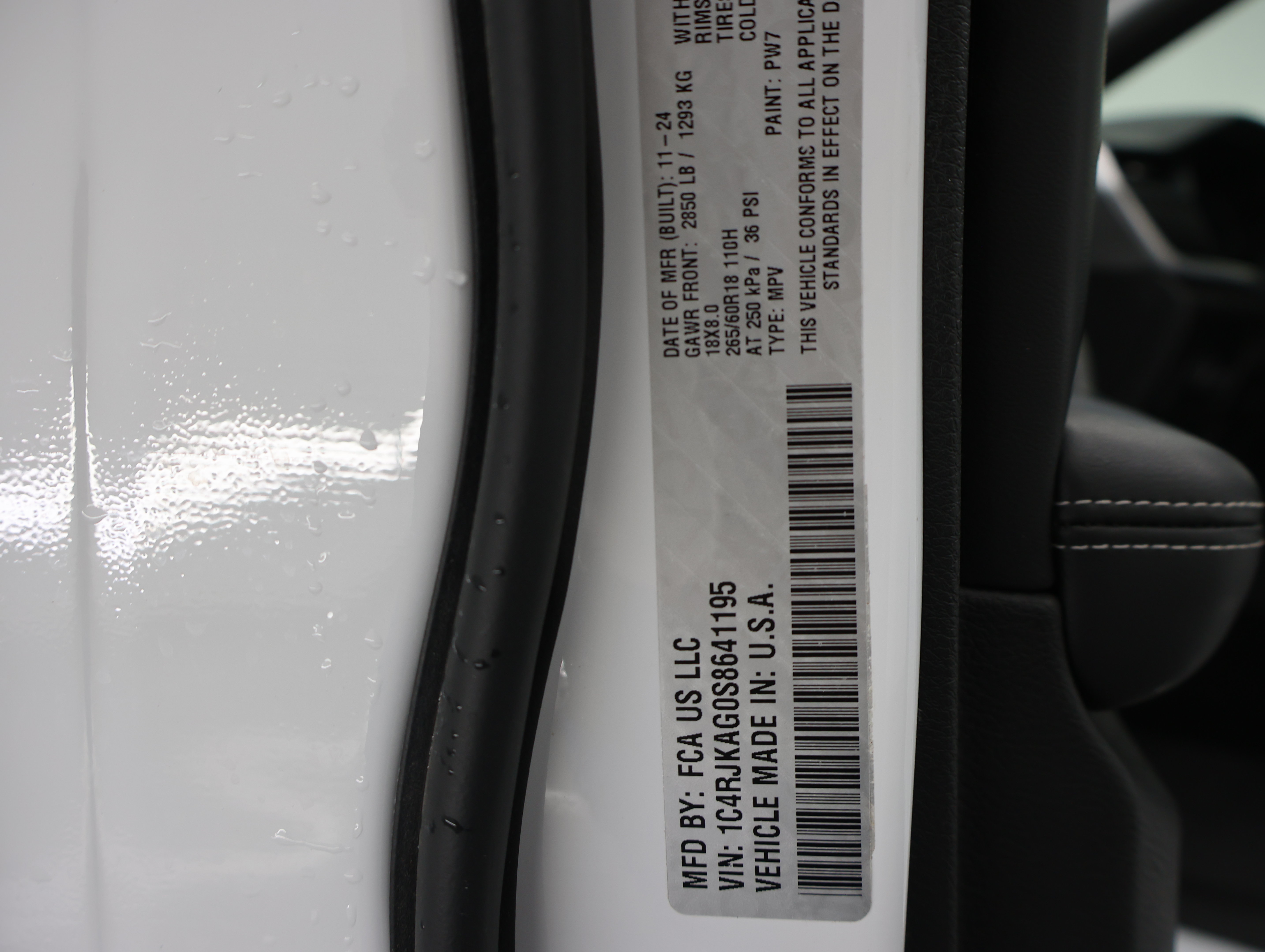 Used 2025 Jeep Grand Cherokee L Altitude AWD/4WD image 66