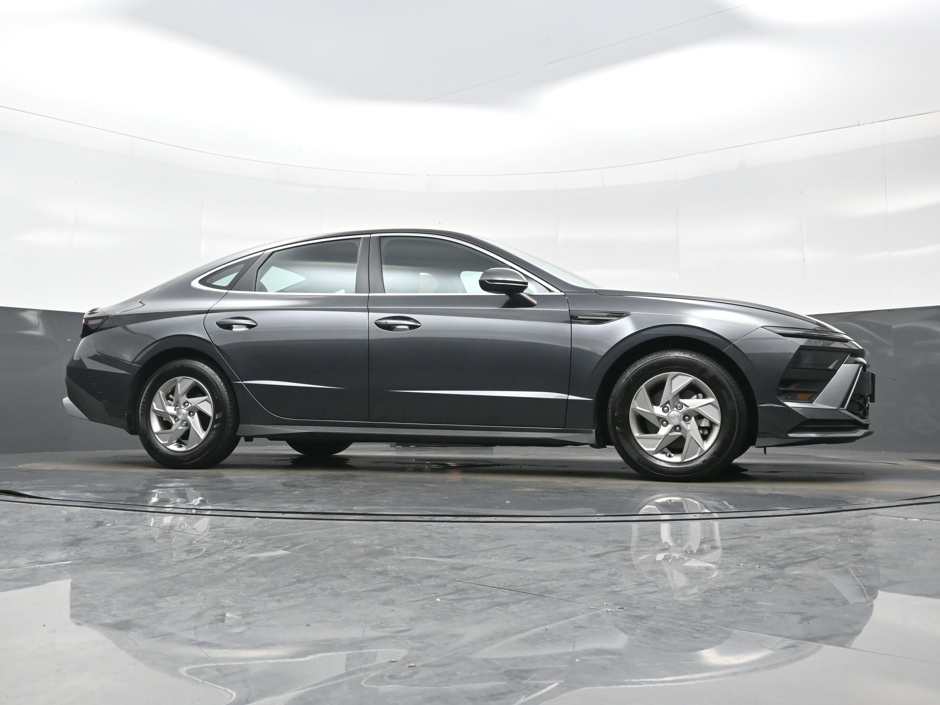 Certified 2026 Hyundai Sonata SE image 30