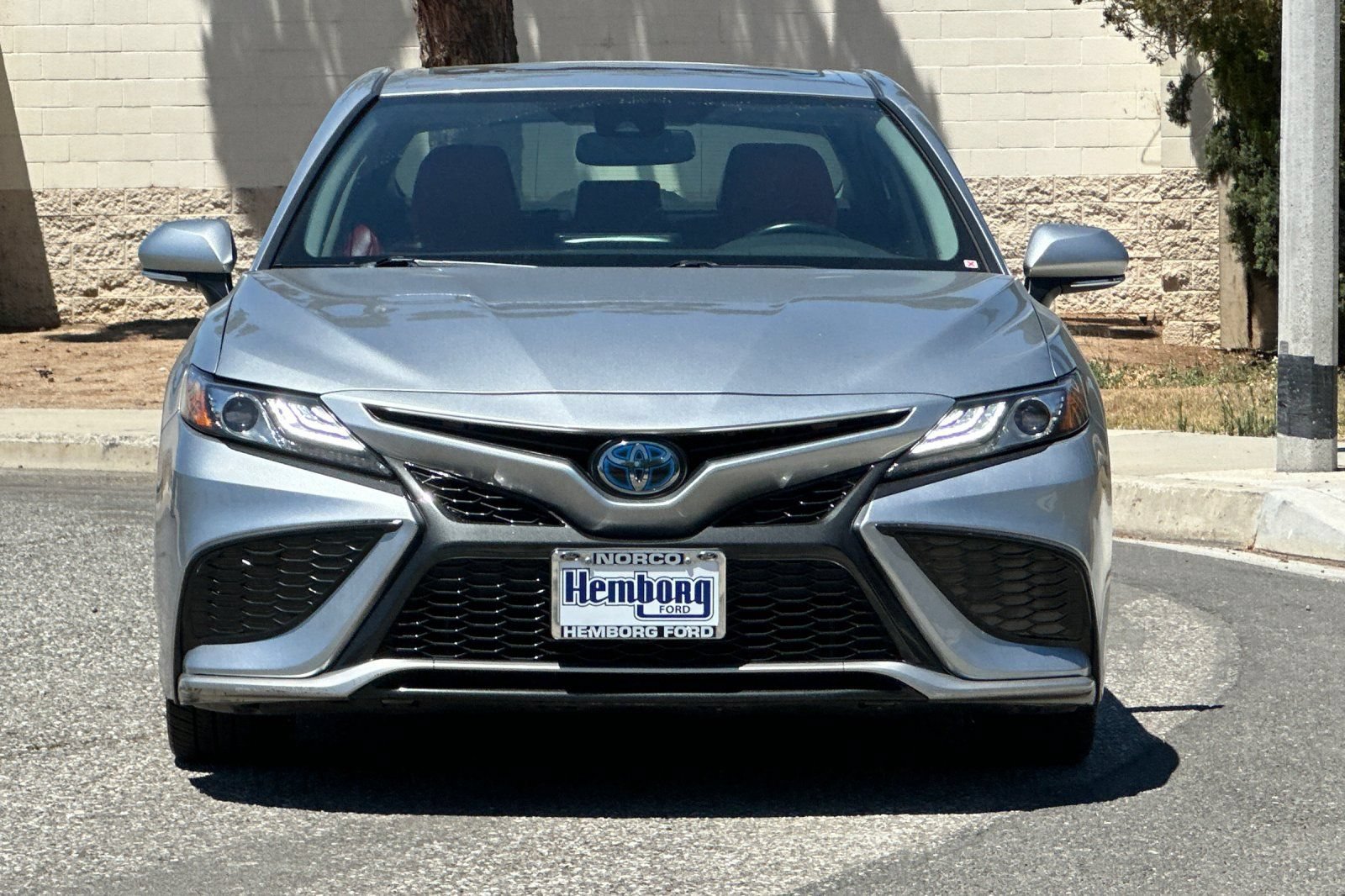 Used 2023 Toyota Camry XSE w/ Cold Weather Package FWD image 9