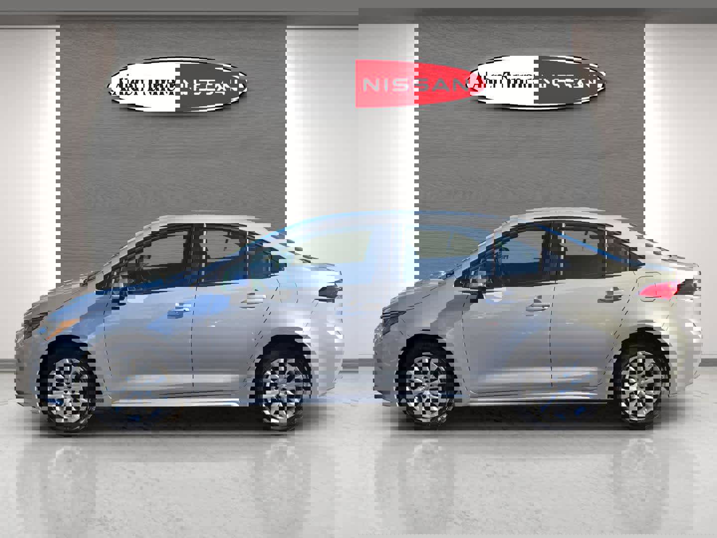 Used 2024 Toyota Corolla LE image 10