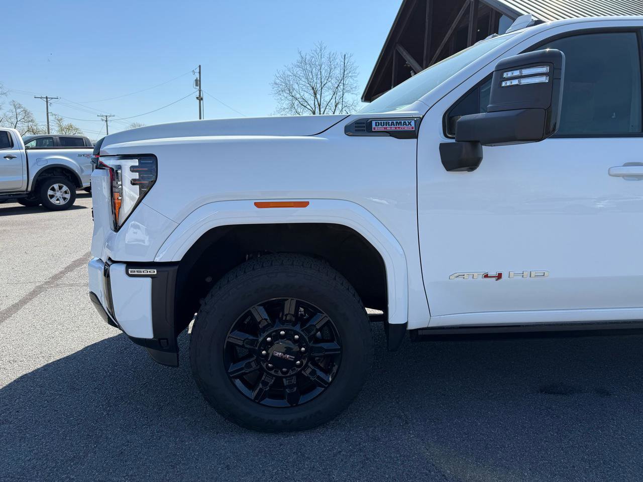 Used 2024 GMC Sierra 2500 AT4 w/ AT4 Premium Plus Package AWD/4WD image 38