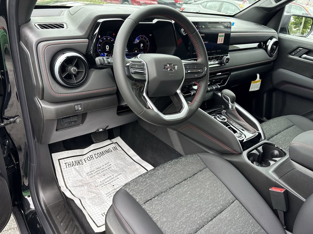 New 2025 Chevrolet Colorado Z71 image 12