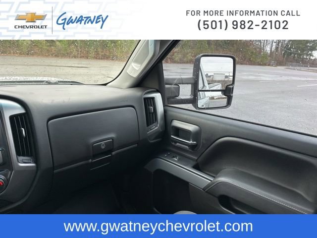 Used 2015 Chevrolet Silverado 2500 LT w/ LT Convenience Package image 27