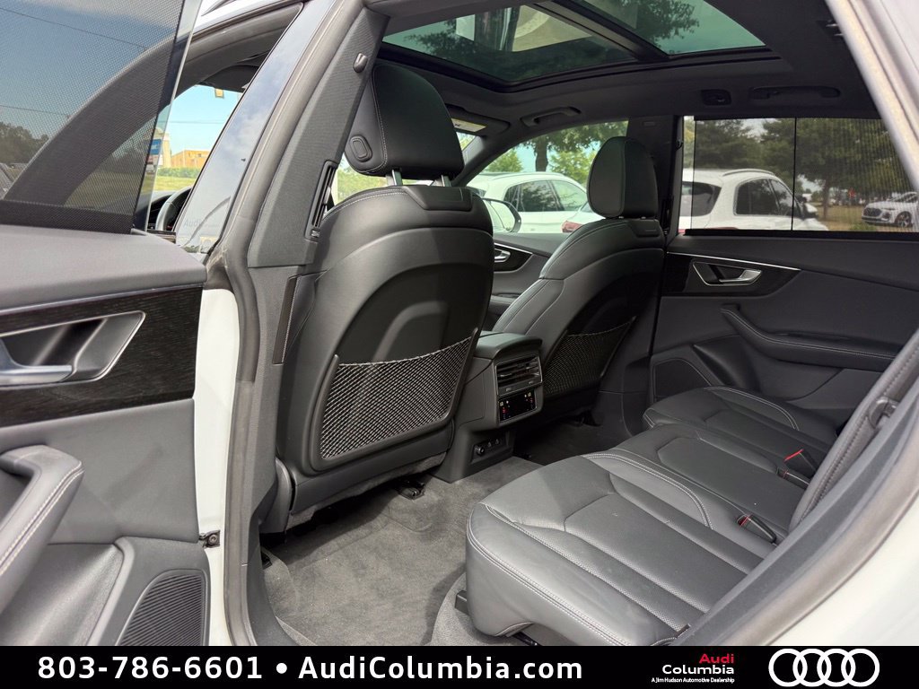Used 2024 Audi Q8 Prestige AWD/4WD image 25