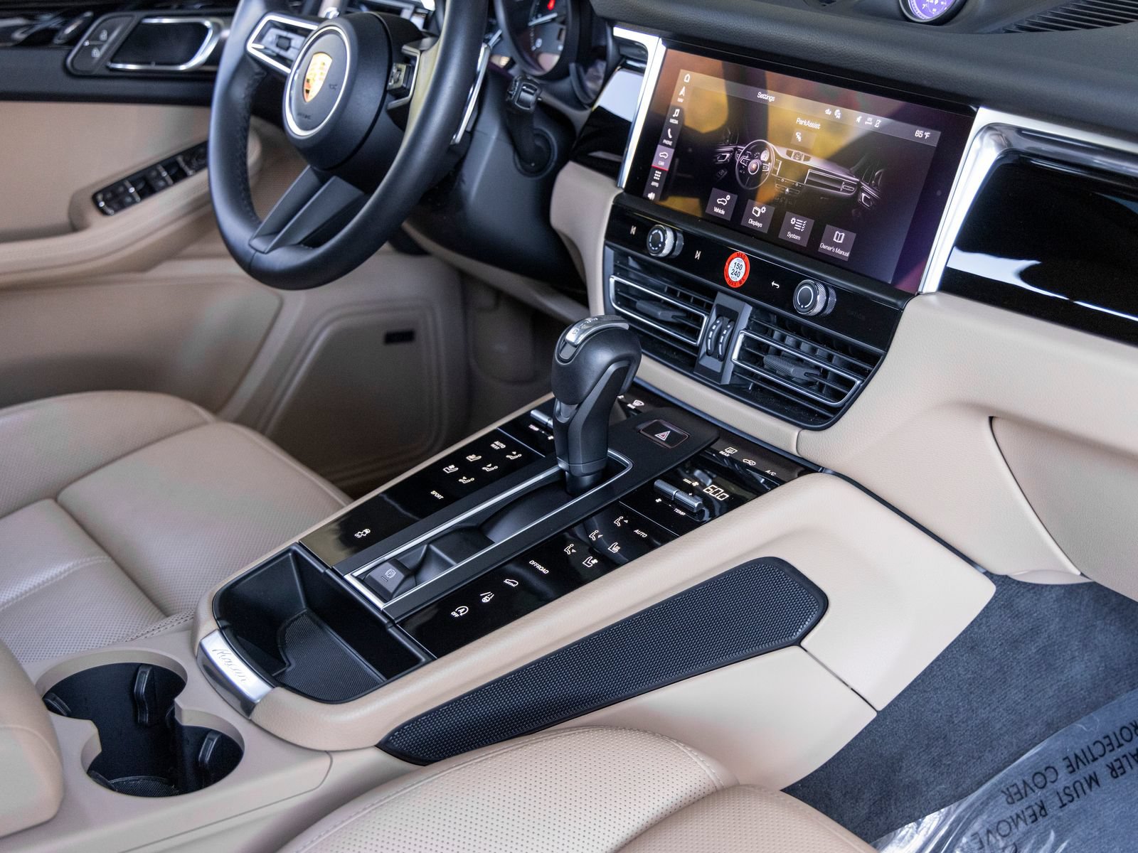 Certified 2026 Porsche Macan AWD/4WD image 62