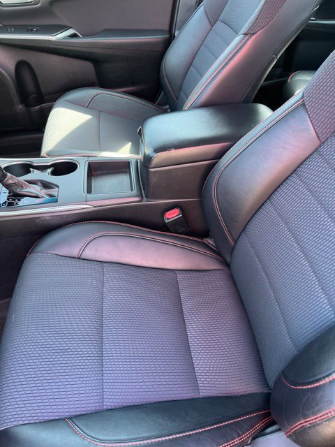 Used 2017 Toyota Camry SE FWD image 6